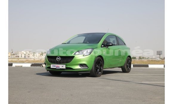 Buy Import Opel Corsa Green Car in Import - Dubai in Iles