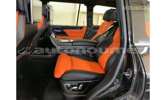 Acheter Import Voiture Lexus LX Noir à Import - Dubai, Iles Acheter Import Voiture Lexus LX Noir à Import - Dubai, Iles