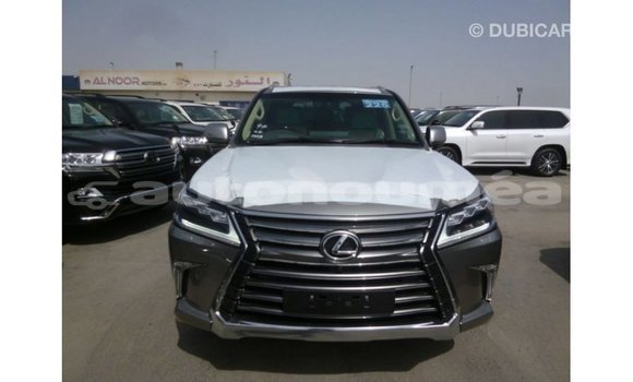 Acheter Import Voiture Lexus LX Autre à Import - Dubai, Iles Acheter Import Voiture Lexus LX Autre à Import - Dubai, Iles