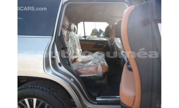 Buy Import Lexus LX Other Car in Import - Dubai in Iles Buy Import Lexus LX Other Car in Import - Dubai in Iles