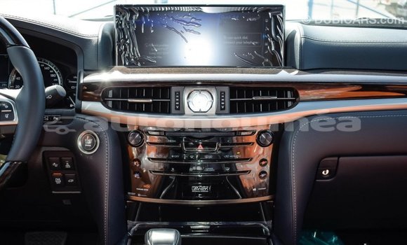 Acheter Import Voiture Lexus LX Autre à Import - Dubai, Iles Acheter Import Voiture Lexus LX Autre à Import - Dubai, Iles