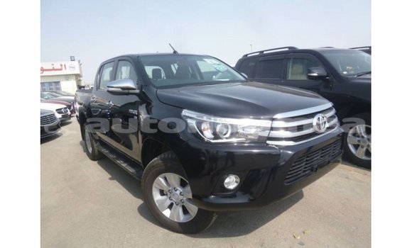 Acheter Import Voiture Toyota Hilux Noir à Import - Dubai, Iles Acheter Import Voiture Toyota Hilux Noir à Import - Dubai, Iles