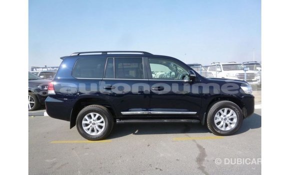 Acheter Import Voiture Toyota Land Cruiser Bleu à Import - Dubai, Iles Acheter Import Voiture Toyota Land Cruiser Bleu à Import - Dubai, Iles