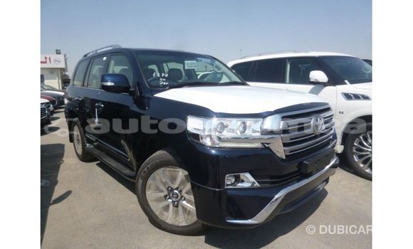 Acheter Import Voiture Toyota Land Cruiser Bleu à Import - Dubai, Iles Acheter Import Voiture Toyota Land Cruiser Bleu à Import - Dubai, Iles