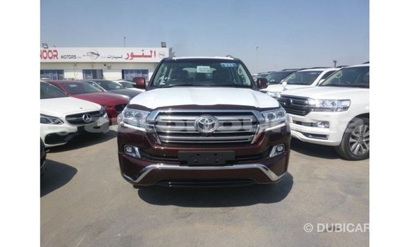 Buy Import Toyota Land Cruiser Red Car in Import - Dubai in Iles Buy Import Toyota Land Cruiser Red Car in Import - Dubai in Iles