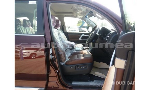 Buy Import Toyota Land Cruiser Red Car in Import - Dubai in Iles Buy Import Toyota Land Cruiser Red Car in Import - Dubai in Iles