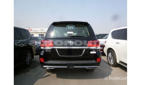 Acheter Import Voiture Toyota Land Cruiser Noir à Import - Dubai, Iles Acheter Import Voiture Toyota Land Cruiser Noir à Import - Dubai, Iles