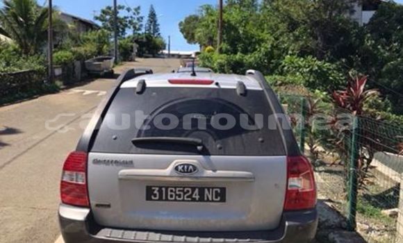 Buy Used Kia Sportage Other Car in Dumbea in Sud