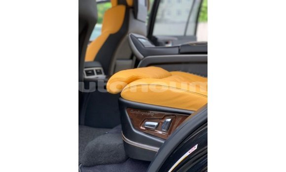 Acheter Import Voiture Lexus LX Noir à Import - Dubai, Iles Acheter Import Voiture Lexus LX Noir à Import - Dubai, Iles