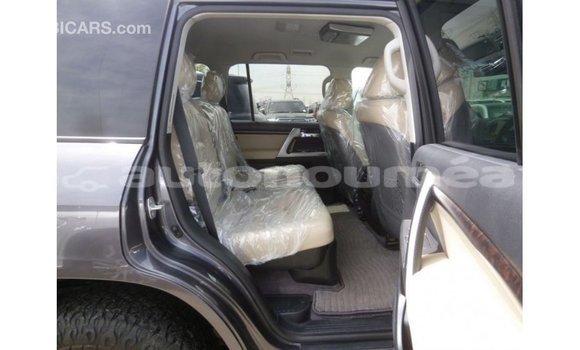 Acheter Import Voiture Toyota Land Cruiser Autre à Import - Dubai, Iles Acheter Import Voiture Toyota Land Cruiser Autre à Import - Dubai, Iles