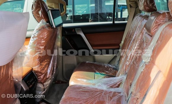 Acheter Import Voiture Toyota Prado Rouge à Import - Dubai, Iles Acheter Import Voiture Toyota Prado Rouge à Import - Dubai, Iles