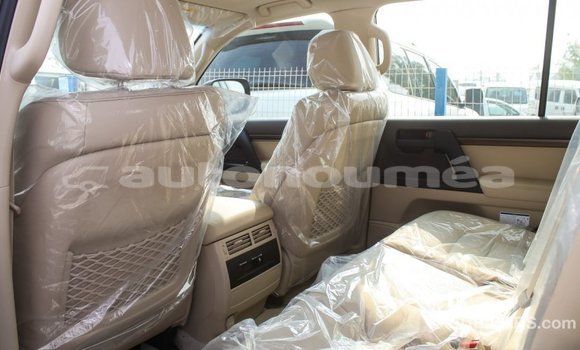 Acheter Import Voiture Toyota Land Cruiser Autre à Import - Dubai, Iles Acheter Import Voiture Toyota Land Cruiser Autre à Import - Dubai, Iles