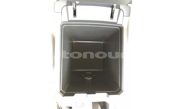 Acheter Import Voiture Toyota Prado Noir à Import - Dubai, Iles Acheter Import Voiture Toyota Prado Noir à Import - Dubai, Iles