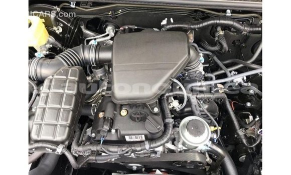 Acheter Import Voiture Toyota Prado Noir à Import - Dubai, Iles Acheter Import Voiture Toyota Prado Noir à Import - Dubai, Iles