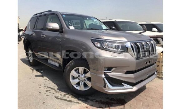 Acheter Import Voiture Toyota Prado Marron à Import - Dubai, Iles Acheter Import Voiture Toyota Prado Marron à Import - Dubai, Iles