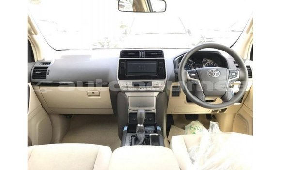 Acheter Import Voiture Toyota Prado Marron à Import - Dubai, Iles Acheter Import Voiture Toyota Prado Marron à Import - Dubai, Iles