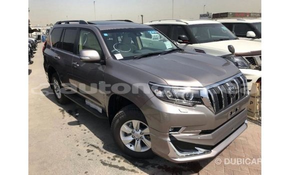 Acheter Import Voiture Toyota Prado Marron à Import - Dubai, Iles Acheter Import Voiture Toyota Prado Marron à Import - Dubai, Iles