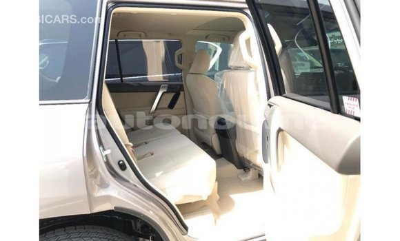 Acheter Import Voiture Toyota Prado Marron à Import - Dubai, Iles Acheter Import Voiture Toyota Prado Marron à Import - Dubai, Iles