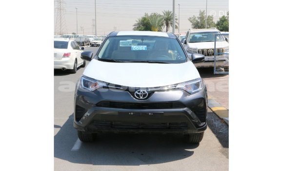 Acheter Import Voiture Toyota RAV4 Autre à Import - Dubai, Iles Acheter Import Voiture Toyota RAV4 Autre à Import - Dubai, Iles