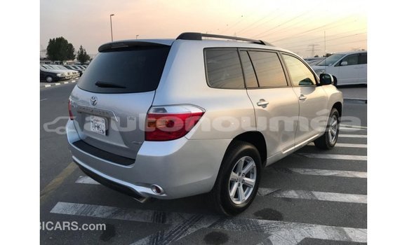 Acheter Import Voiture Toyota Highlander Autre à Import - Dubai, Iles Acheter Import Voiture Toyota Highlander Autre à Import - Dubai, Iles