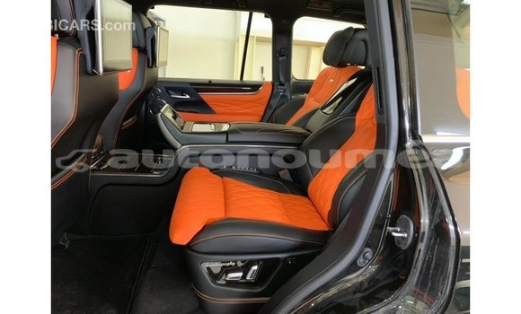 Acheter Import Voiture Lexus LX Noir à Import - Dubai, Iles Acheter Import Voiture Lexus LX Noir à Import - Dubai, Iles