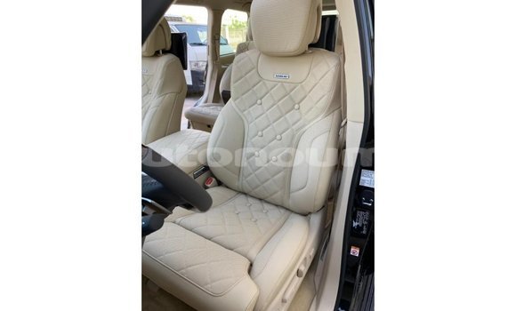 Acheter Import Voiture Lexus LX Beige à Import - Dubai, Iles Acheter Import Voiture Lexus LX Beige à Import - Dubai, Iles