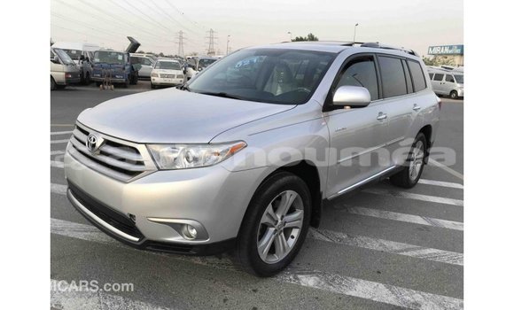 Acheter Import Voiture Toyota Highlander Autre à Import - Dubai, Iles Acheter Import Voiture Toyota Highlander Autre à Import - Dubai, Iles
