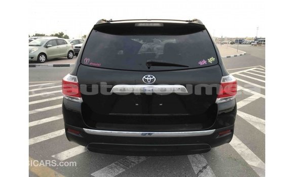Acheter Import Voiture Toyota Highlander Noir à Import - Dubai, Iles Acheter Import Voiture Toyota Highlander Noir à Import - Dubai, Iles