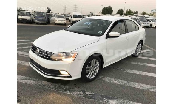 Acheter Import Voiture Volkswagen Jetta Blanc à Import - Dubai, Iles Acheter Import Voiture Volkswagen Jetta Blanc à Import - Dubai, Iles