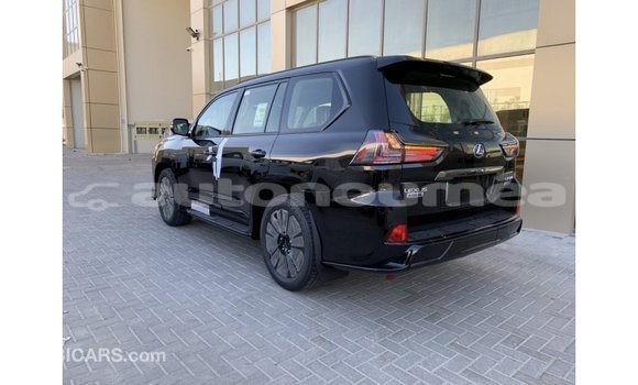 Acheter Import Voiture Lexus LX Noir à Import - Dubai, Iles Acheter Import Voiture Lexus LX Noir à Import - Dubai, Iles