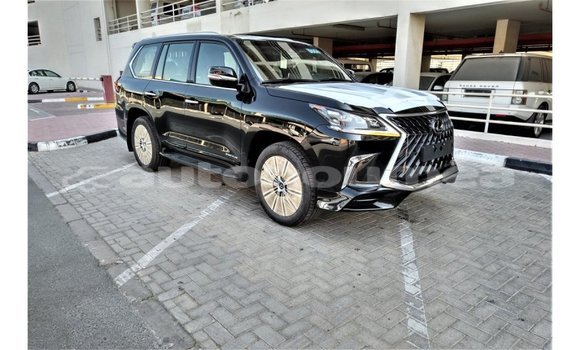 Acheter Import Voiture Lexus LX Noir à Import - Dubai, Iles Acheter Import Voiture Lexus LX Noir à Import - Dubai, Iles