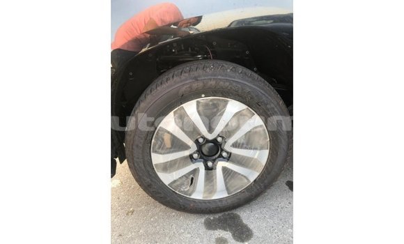 Buy Import Toyota Land Cruiser Black Car in Import - Dubai in Iles Buy Import Toyota Land Cruiser Black Car in Import - Dubai in Iles