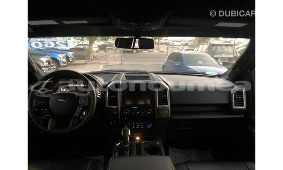 Buy Import Ford V8 White Car in Import - Dubai in Iles Buy Import Ford V8 White Car in Import - Dubai in Iles