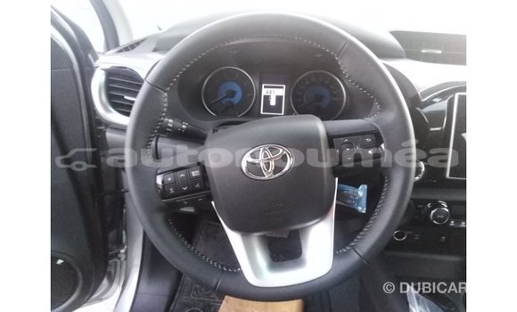 Buy Import Toyota Hilux Other Car in Import - Dubai in Iles Buy Import Toyota Hilux Other Car in Import - Dubai in Iles