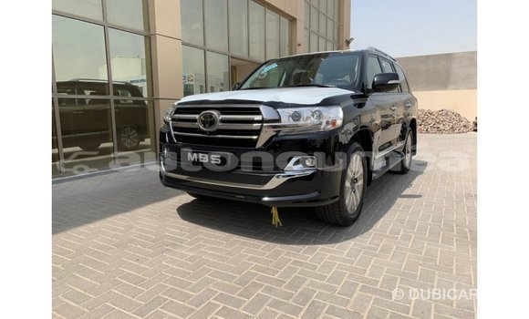 Acheter Import Voiture Toyota Land Cruiser Noir à Import - Dubai, Iles Acheter Import Voiture Toyota Land Cruiser Noir à Import - Dubai, Iles
