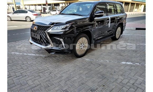 Acheter Import Voiture Lexus LX Noir à Import - Dubai, Iles Acheter Import Voiture Lexus LX Noir à Import - Dubai, Iles