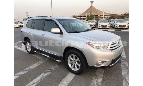 Acheter Import Voiture Toyota Highlander Autre à Import - Dubai, Iles Acheter Import Voiture Toyota Highlander Autre à Import - Dubai, Iles