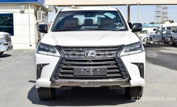 Acheter Import Voiture Lexus LX Blanc à Import - Dubai, Iles Acheter Import Voiture Lexus LX Blanc à Import - Dubai, Iles