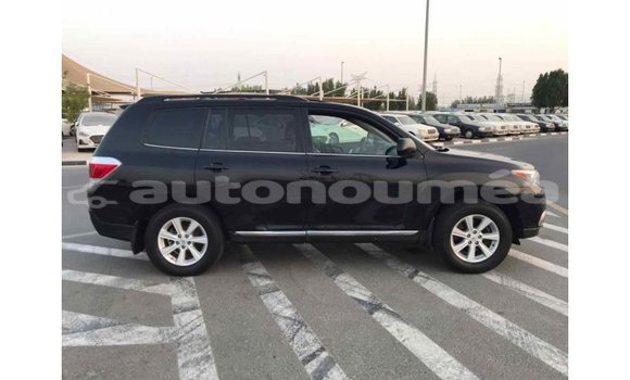 Acheter Import Voiture Toyota Highlander Noir à Import - Dubai, Iles Acheter Import Voiture Toyota Highlander Noir à Import - Dubai, Iles