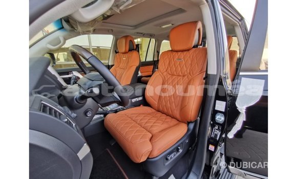 Acheter Import Voiture Toyota Land Cruiser Noir à Import - Dubai, Iles Acheter Import Voiture Toyota Land Cruiser Noir à Import - Dubai, Iles