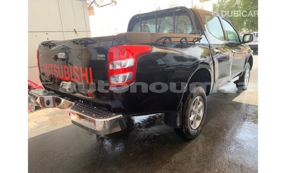 Buy Import Mitsubishi L200 Black Car in Import - Dubai in Iles Buy Import Mitsubishi L200 Black Car in Import - Dubai in Iles