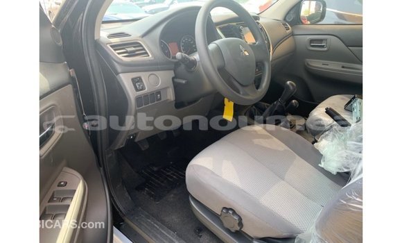 Buy Import Mitsubishi L200 Black Car in Import - Dubai in Iles Buy Import Mitsubishi L200 Black Car in Import - Dubai in Iles