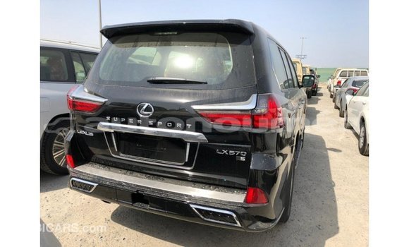 Acheter Import Voiture Lexus LX Noir à Import - Dubai, Iles Acheter Import Voiture Lexus LX Noir à Import - Dubai, Iles