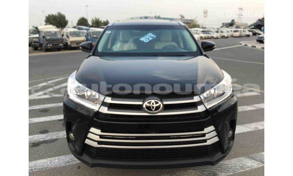 Acheter Import Voiture Toyota Highlander Noir à Import - Dubai, Iles Acheter Import Voiture Toyota Highlander Noir à Import - Dubai, Iles