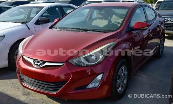 Acheter Import Voiture Hyundai Elantra Rouge à Import - Dubai, Iles Acheter Import Voiture Hyundai Elantra Rouge à Import - Dubai, Iles