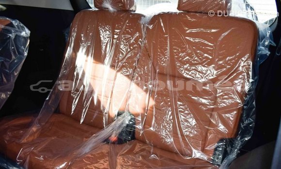 Acheter Import Voiture Kia Sorento Noir à Import - Dubai, Iles Acheter Import Voiture Kia Sorento Noir à Import - Dubai, Iles