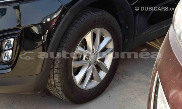 Acheter Import Voiture Kia Sorento Noir à Import - Dubai, Iles Acheter Import Voiture Kia Sorento Noir à Import - Dubai, Iles