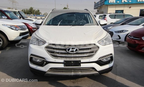 Acheter Import Voiture Hyundai Santa Fe Blanc à Import - Dubai, Iles Acheter Import Voiture Hyundai Santa Fe Blanc à Import - Dubai, Iles