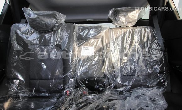 Acheter Import Voiture Hyundai Santa Fe Blanc à Import - Dubai, Iles Acheter Import Voiture Hyundai Santa Fe Blanc à Import - Dubai, Iles