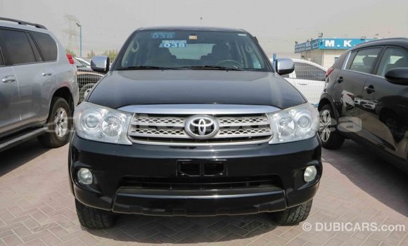 Acheter Import Voiture Toyota Fortuner Noir à Import - Dubai, Iles Acheter Import Voiture Toyota Fortuner Noir à Import - Dubai, Iles